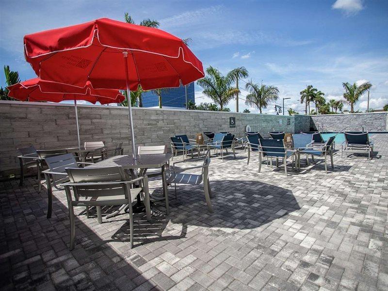 Hilton Garden Inn West Palm Beach I95 Outlets Eksteriør billede