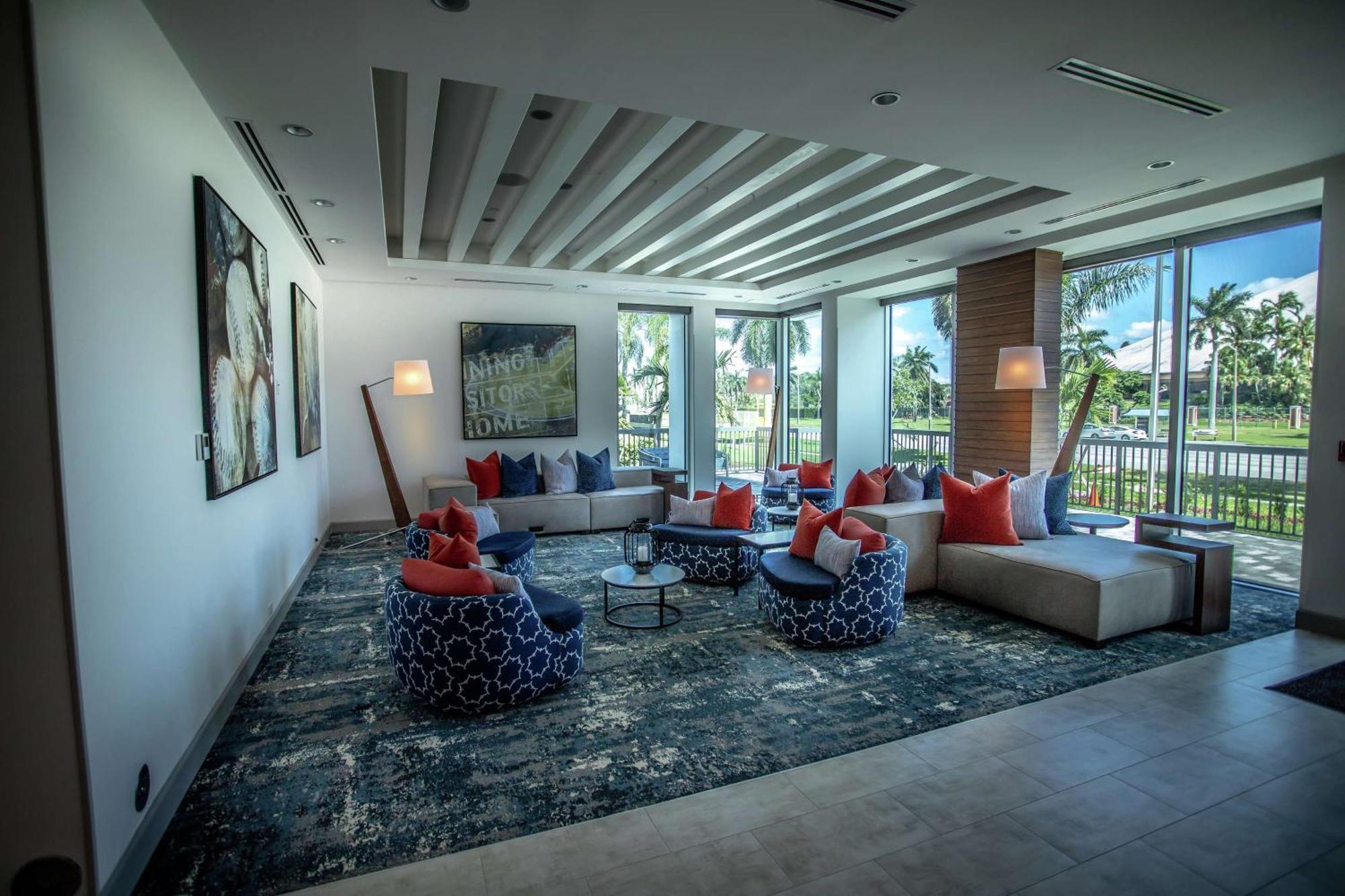Hilton Garden Inn West Palm Beach I95 Outlets Eksteriør billede